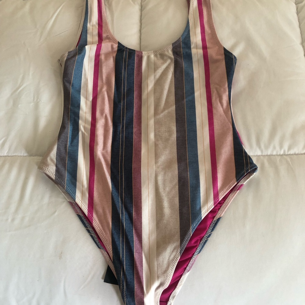 One piece rusty brand bathing suit
